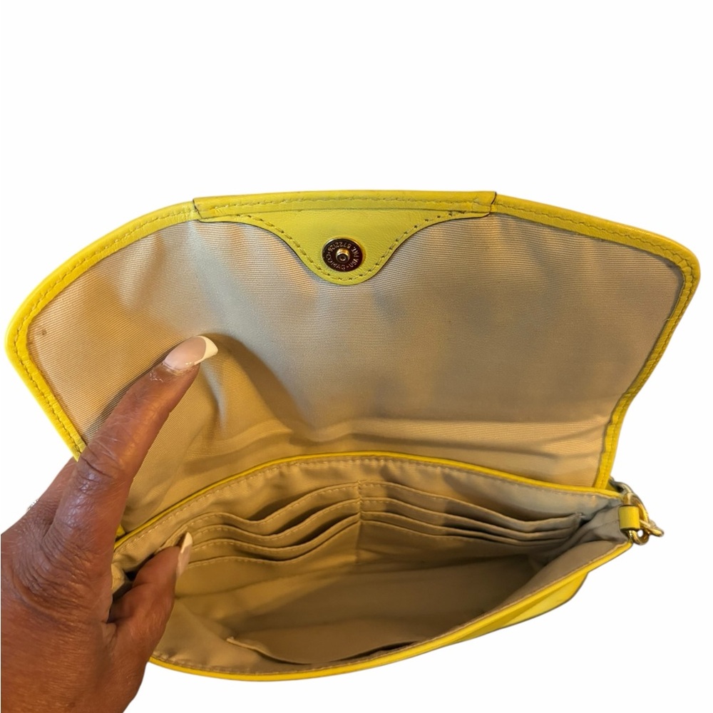 Coach Yellow Leather Mini Clutch/Wristlet Y2K Swinger Baguette - Picture 5 of 6